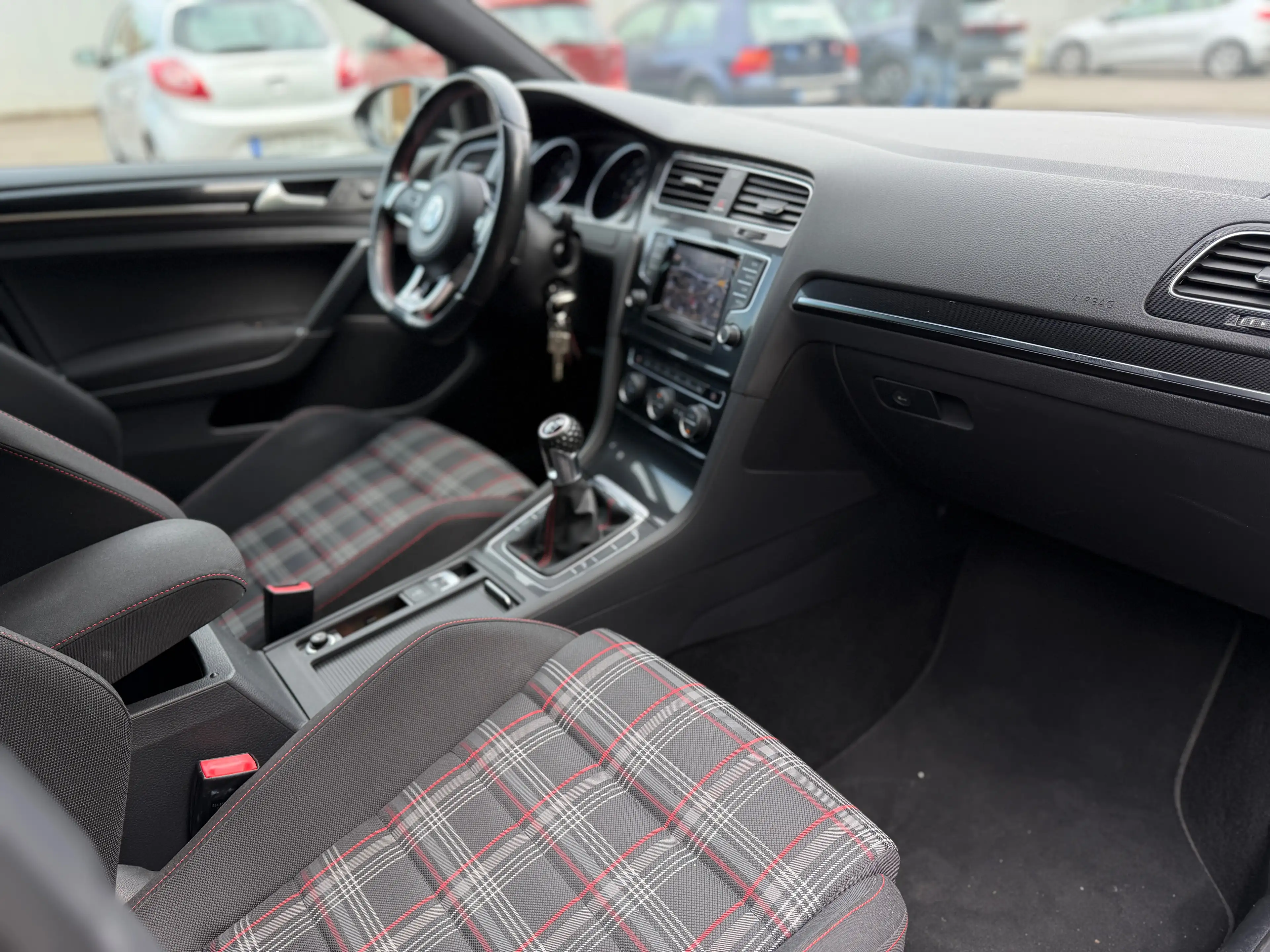 Volkswagen Golf GTI Golf VII 5-Türer BlueMotion Technology — photo 6