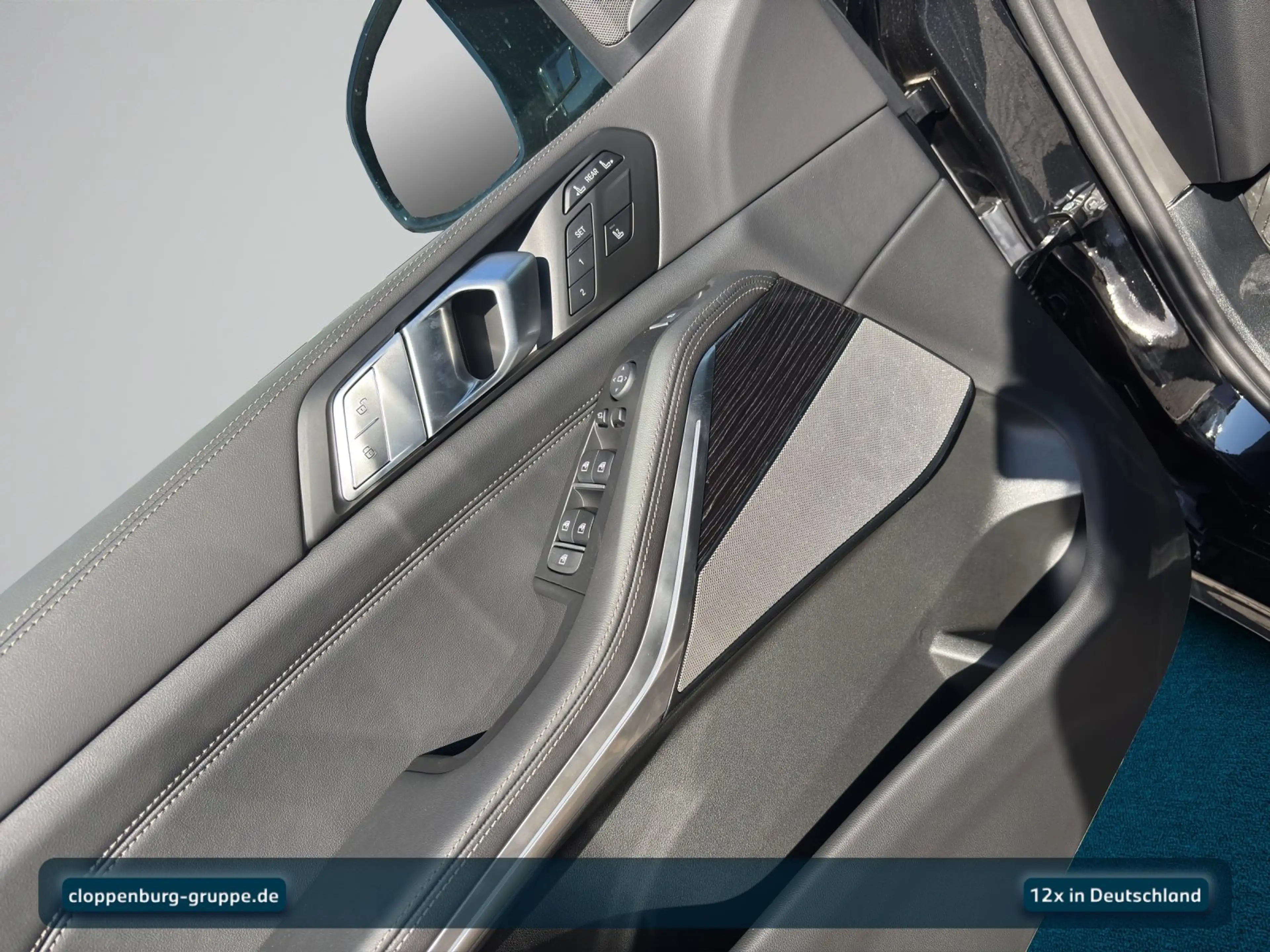 BMW X7 xDrive40d — photo 12