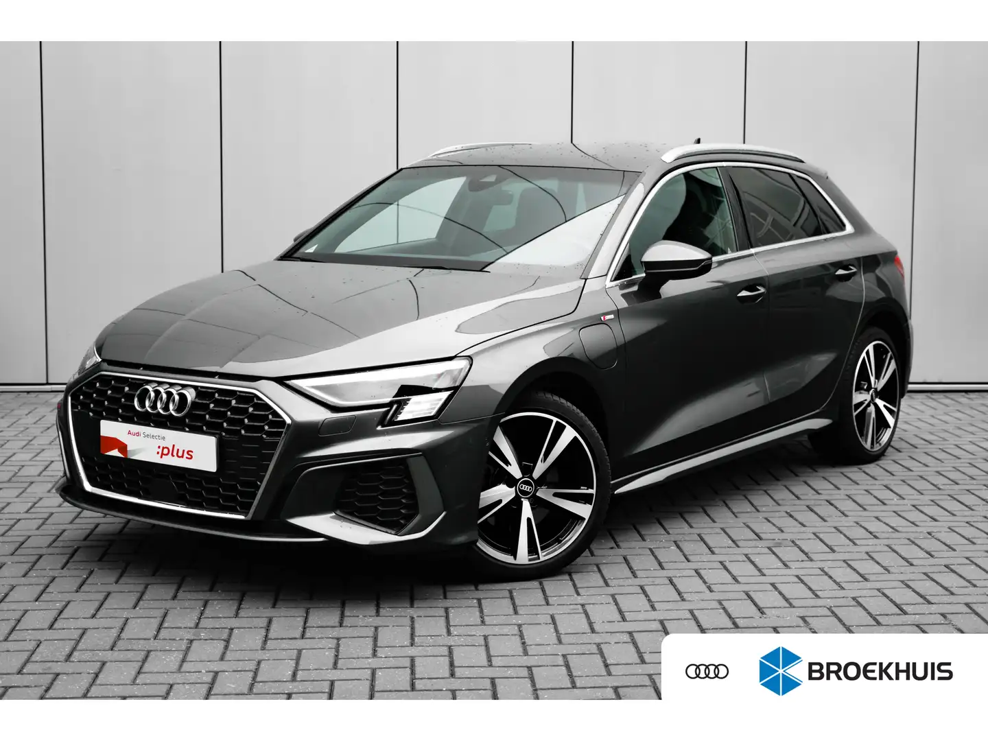 Audi A3 Sportback 40 TFSI e S edition Competition B&O | El Grijs - 1