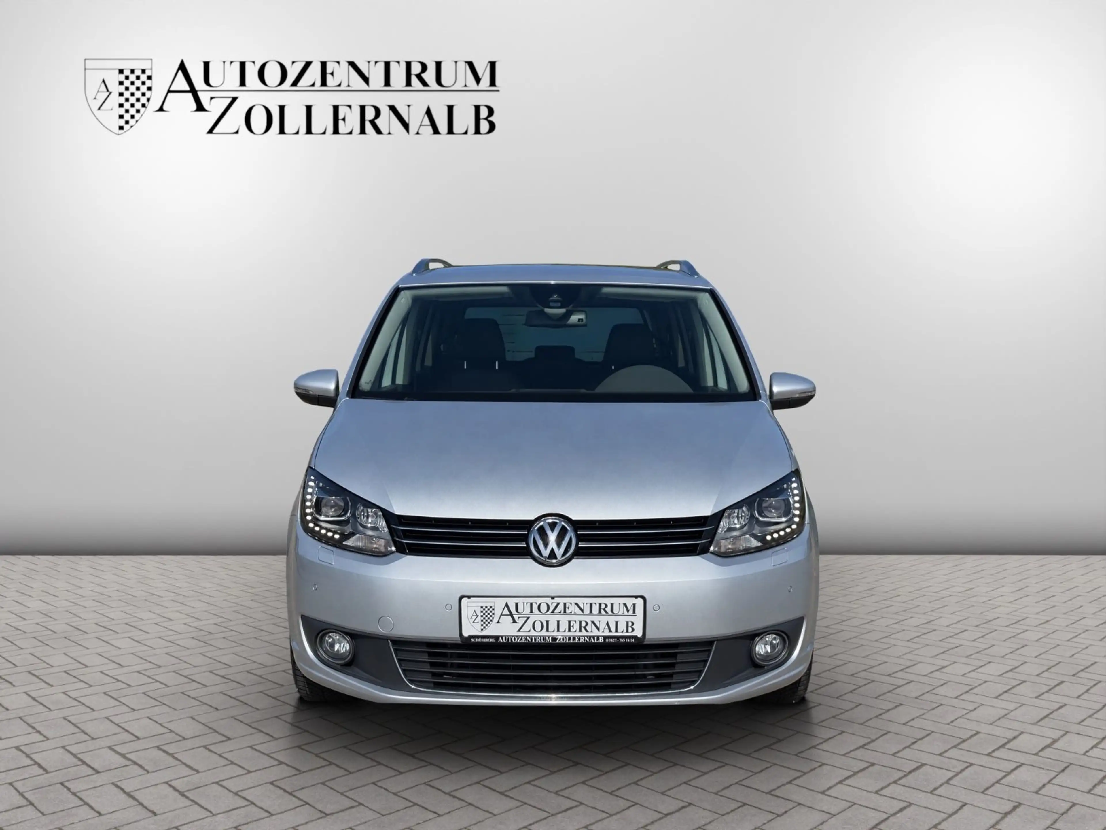 Volkswagen Touran 1.4 TSI DSG Highline *1.HAND*LEDER*RCAM* — photo 2