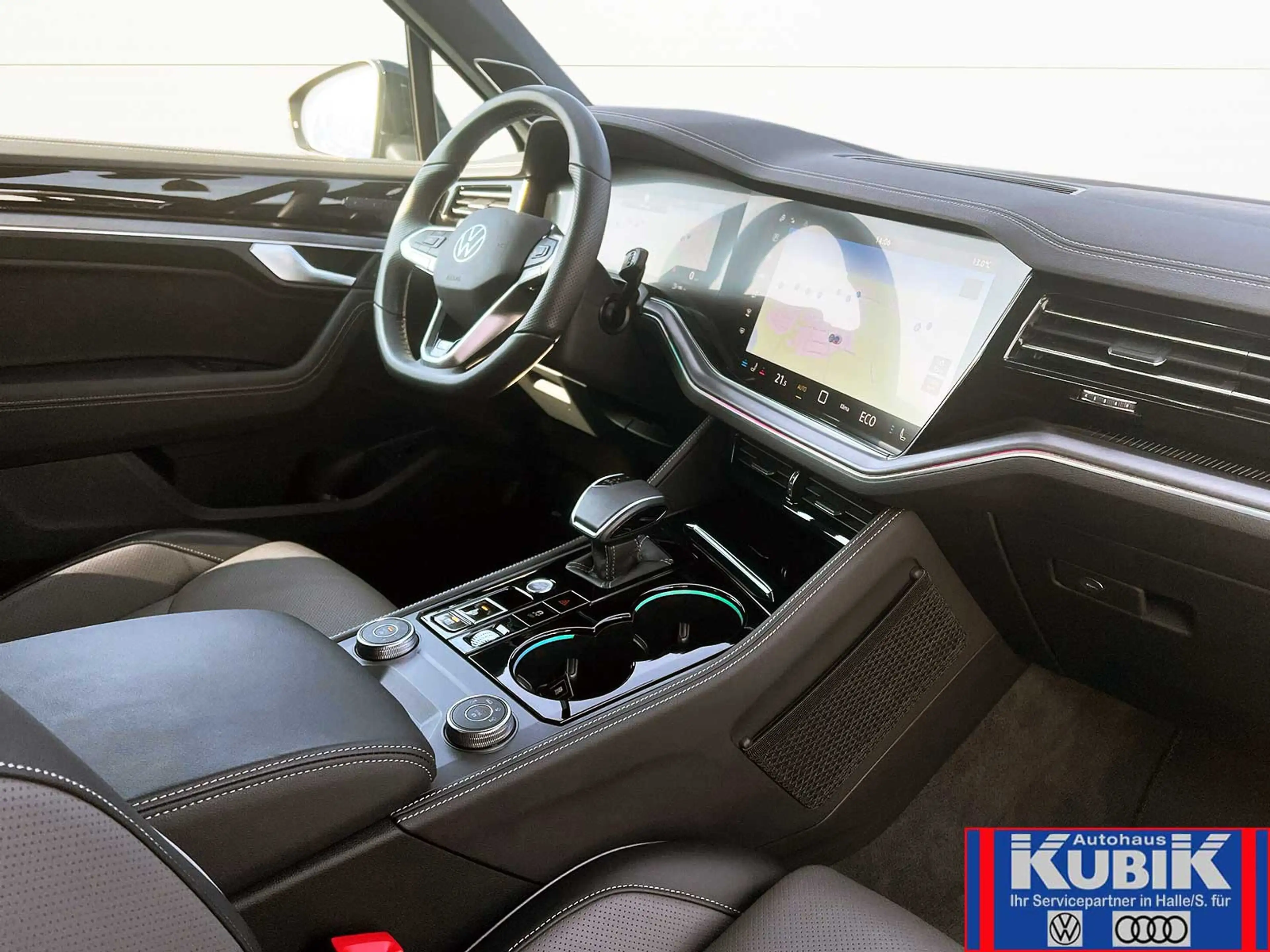 Volkswagen Touareg R-Line Black Style 3.0 TDI 4motion Allradlenkung + — photo 13