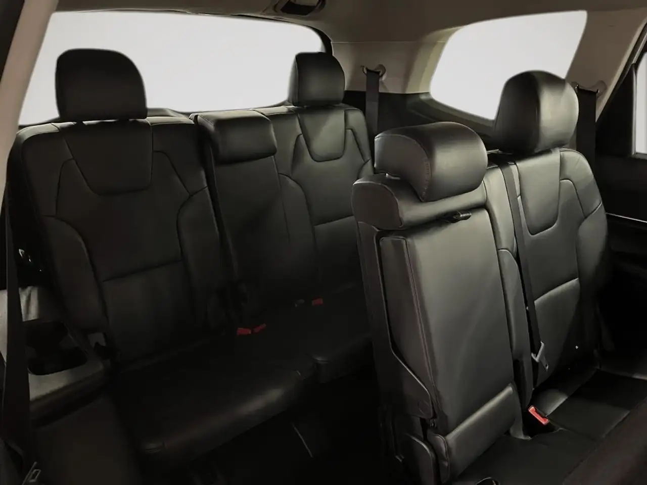 Kia Telluride снимка Kia Telluride