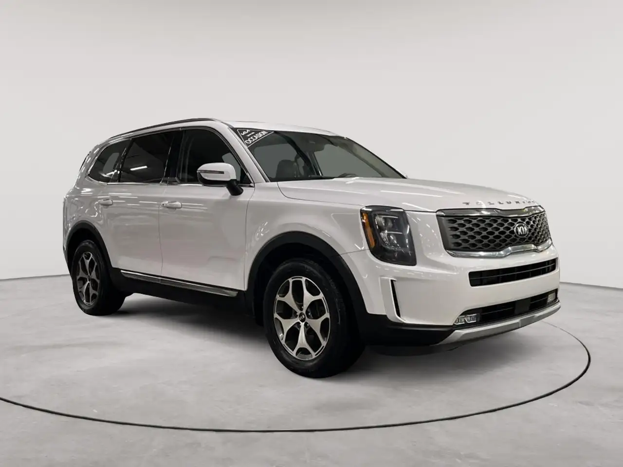 Kia Telluride снимка Kia Telluride