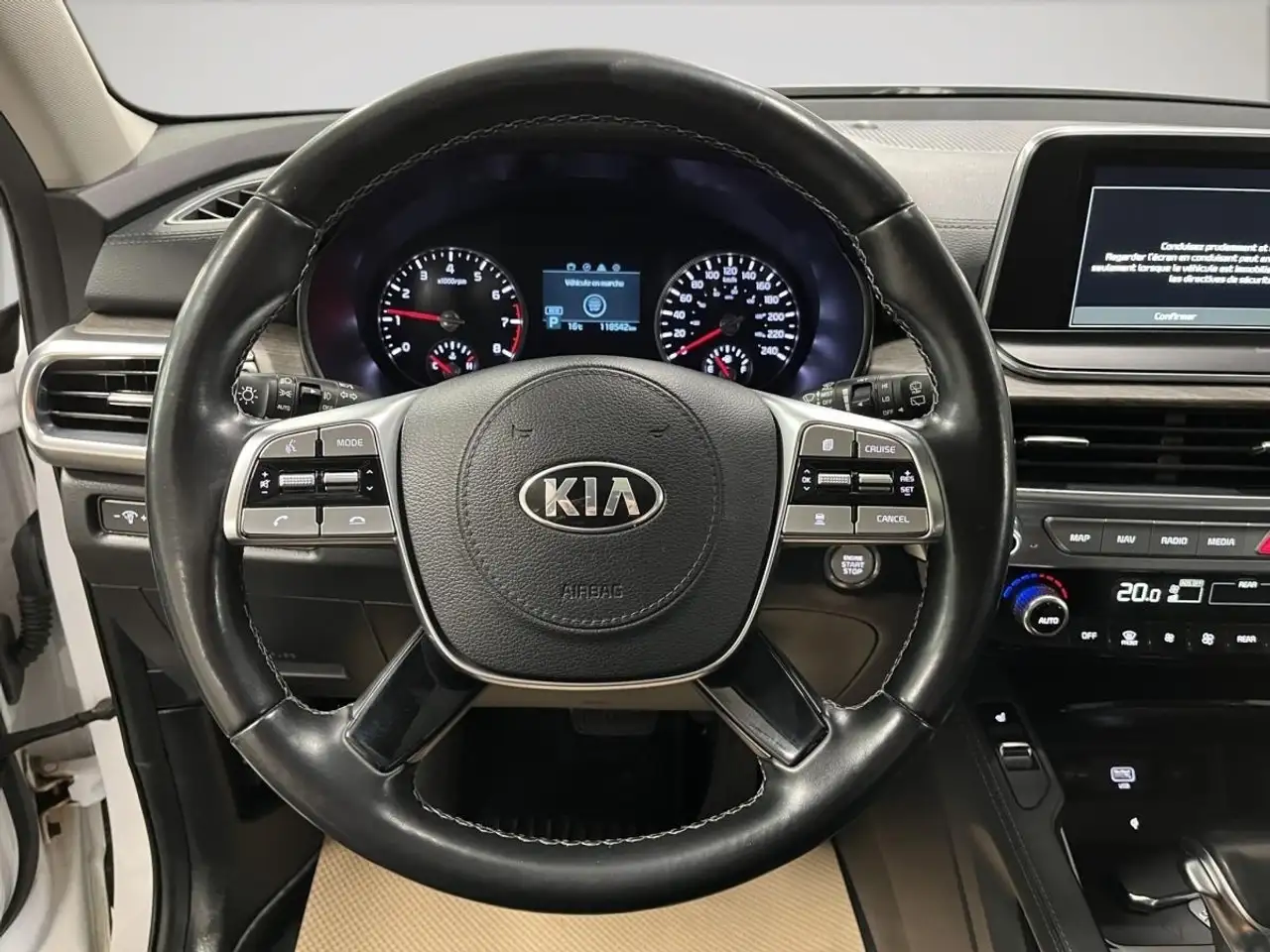 Kia Telluride снимка Kia Telluride