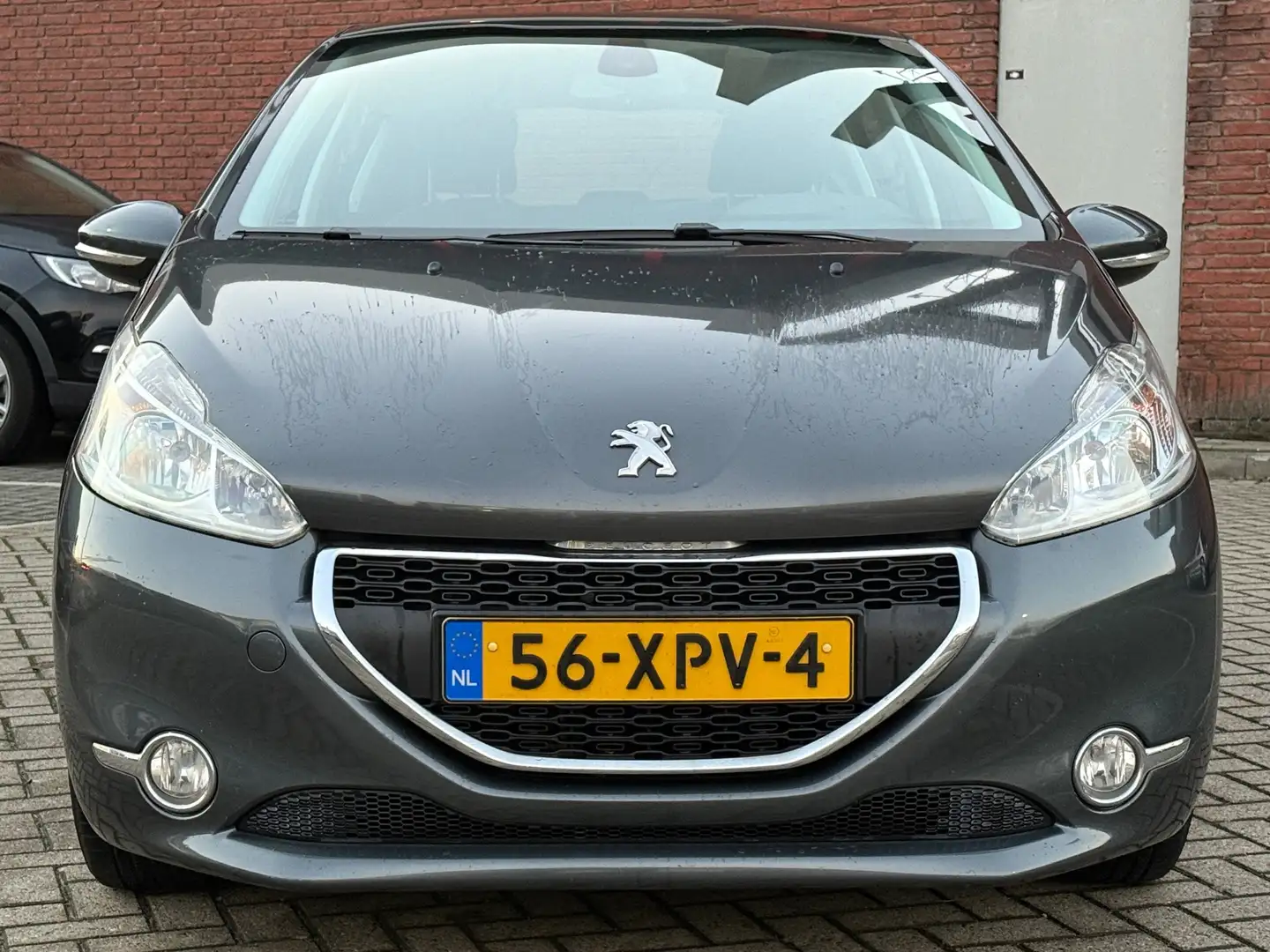 Peugeot 208 1.4 VTi Envy|5DRS|NAVI|AIRCO|CRUISE|ELEKT.RAMEN Grau - 2
