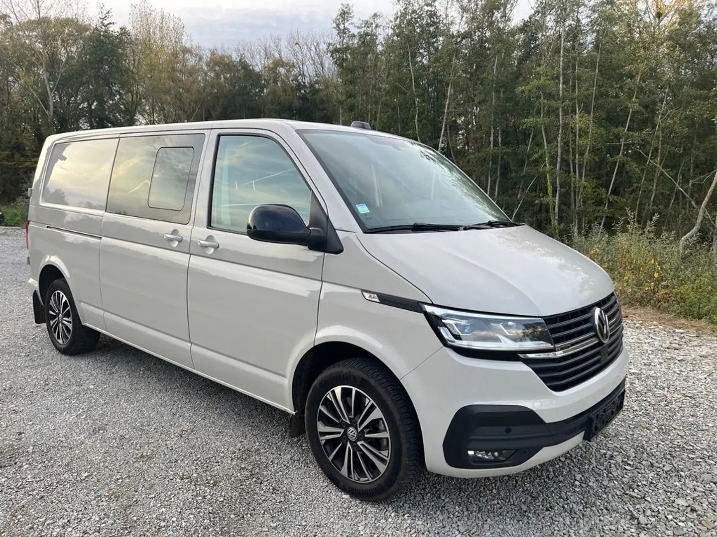 Volkswagen T6.1 Transporter 4motion DSG Lang 204PK 5 zitpl 47.099€ ex btw Gris - 2