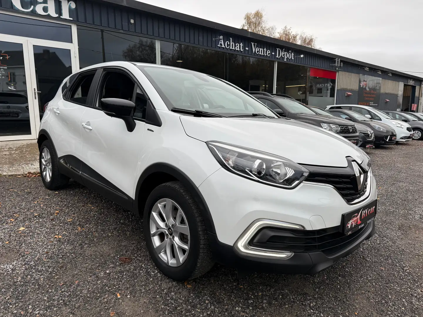 Renault Captur 0.9 TCe *GARANTIE 2 ANS* !! 40.000 KM !! Wit - 2