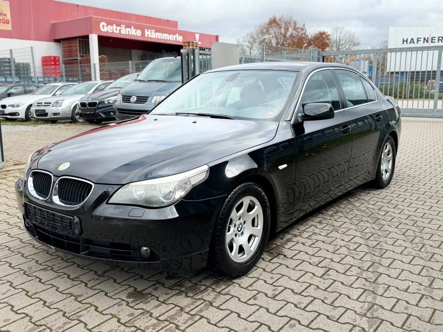 BMW 520 Lim. 520i Automatik Noir - 1