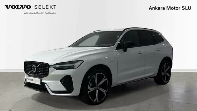 Volvo XC60 2.0 T6 RECHARGE ULTIMATE DARK AUTO 4WD 5P