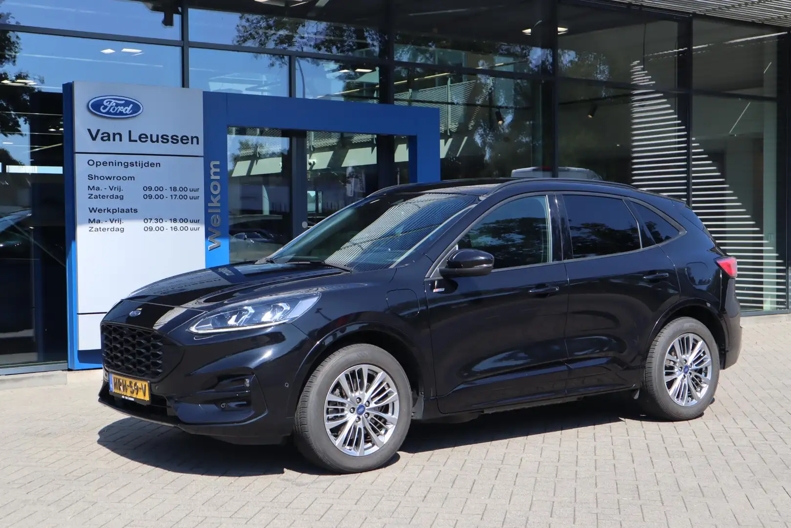Ford Kuga 2.5 PHEV ST-LINE-X WINTER PACK APPLE/ANDROID KEYLE Zwart - 1