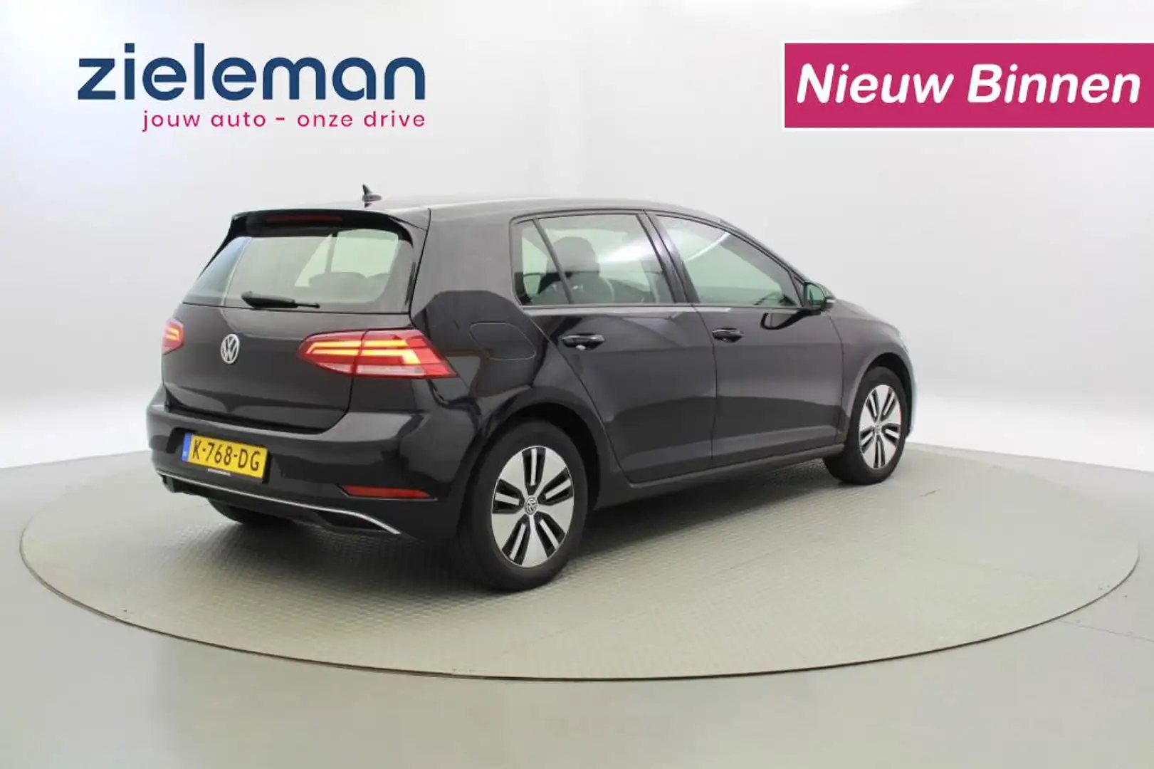 Volkswagen Golf e-Golf (15.000 na SUBSIDIE) - Navi, Carplay, Clima Zwart - 2