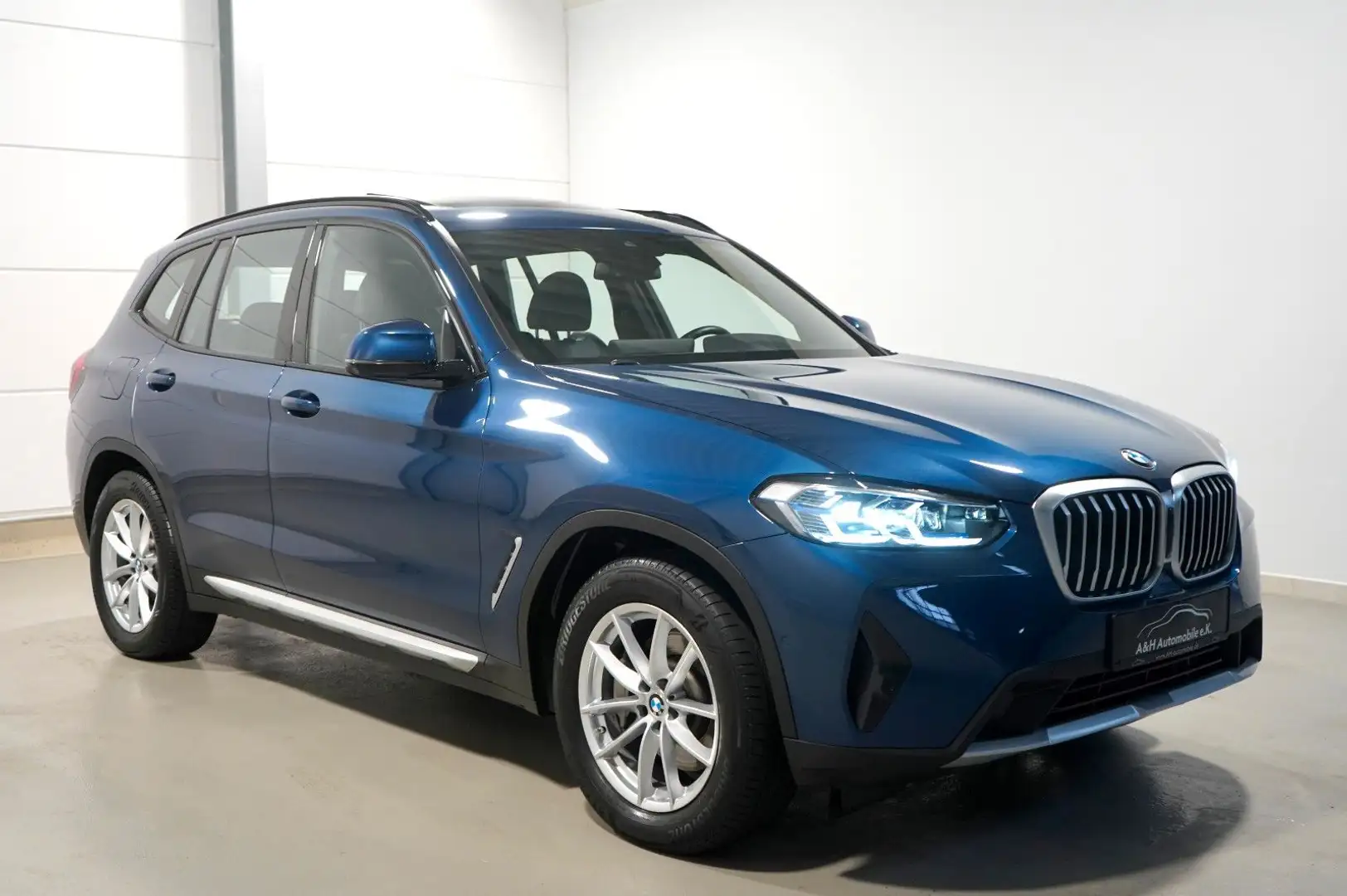 BMW X3 xDrive 30d *AHK*360°KAM*LASER*HUD*PANO*HIFI* Bleu - 1