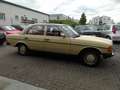Mercedes-Benz 240 KEIN TÜV*BITTE DEN TEXT ZU ERST LESEN = ANRUFEN Jaune - thumbnail 17