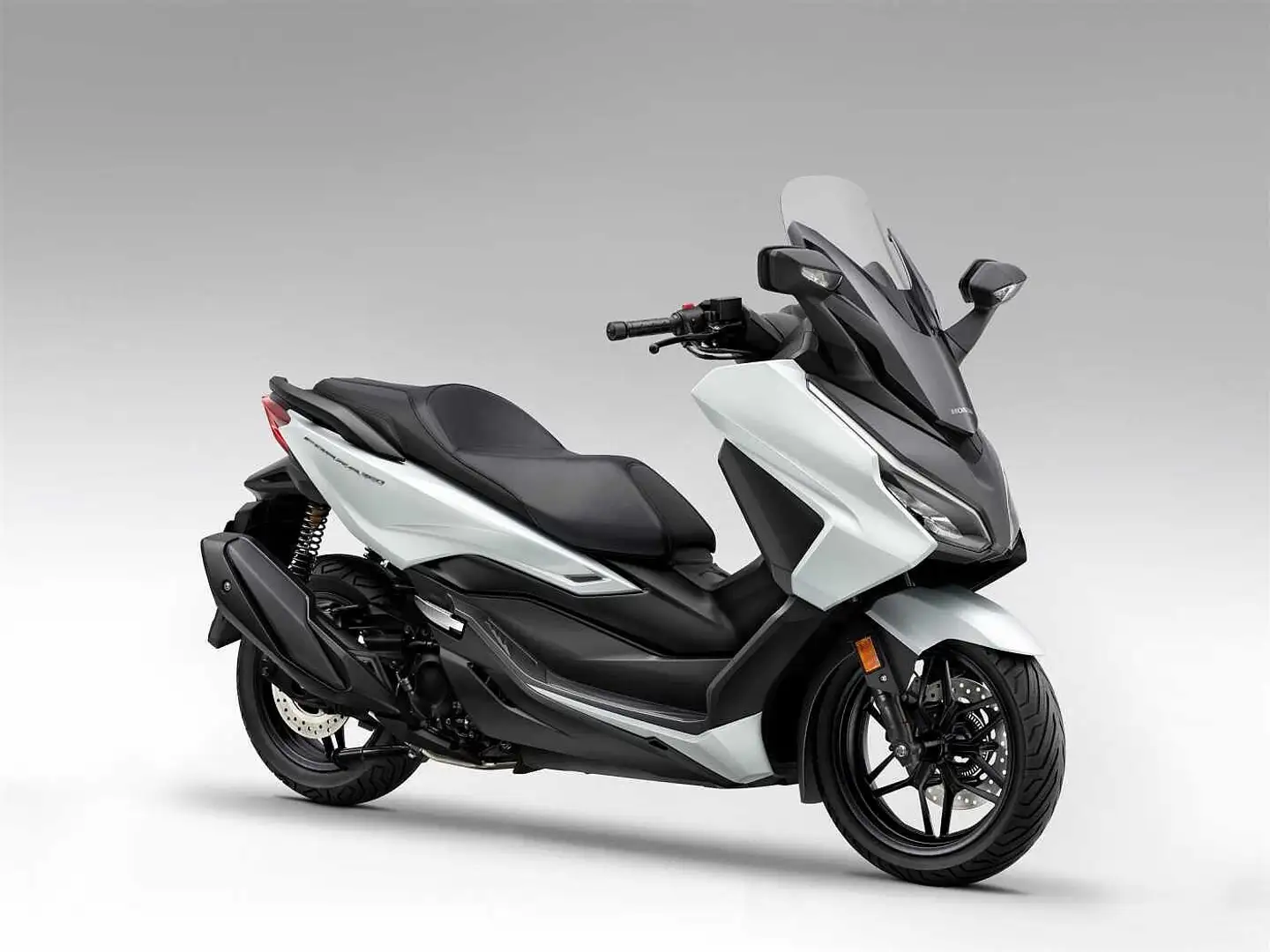 Honda Forza 350i inkl. Topcase MJ 25 6Jahre Garantie Weiß - 1