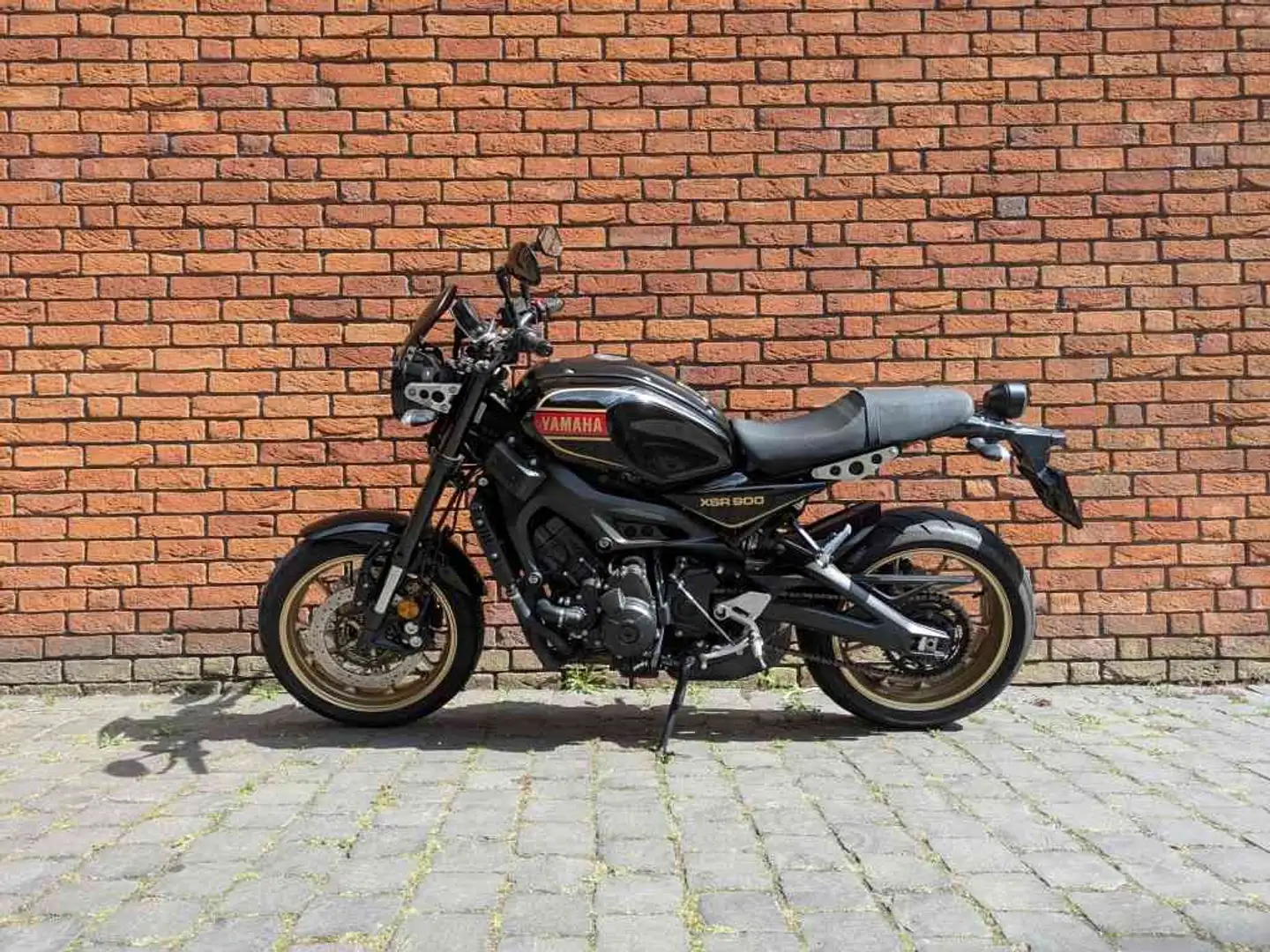 Yamaha XSR 900 SP Zwart - 2
