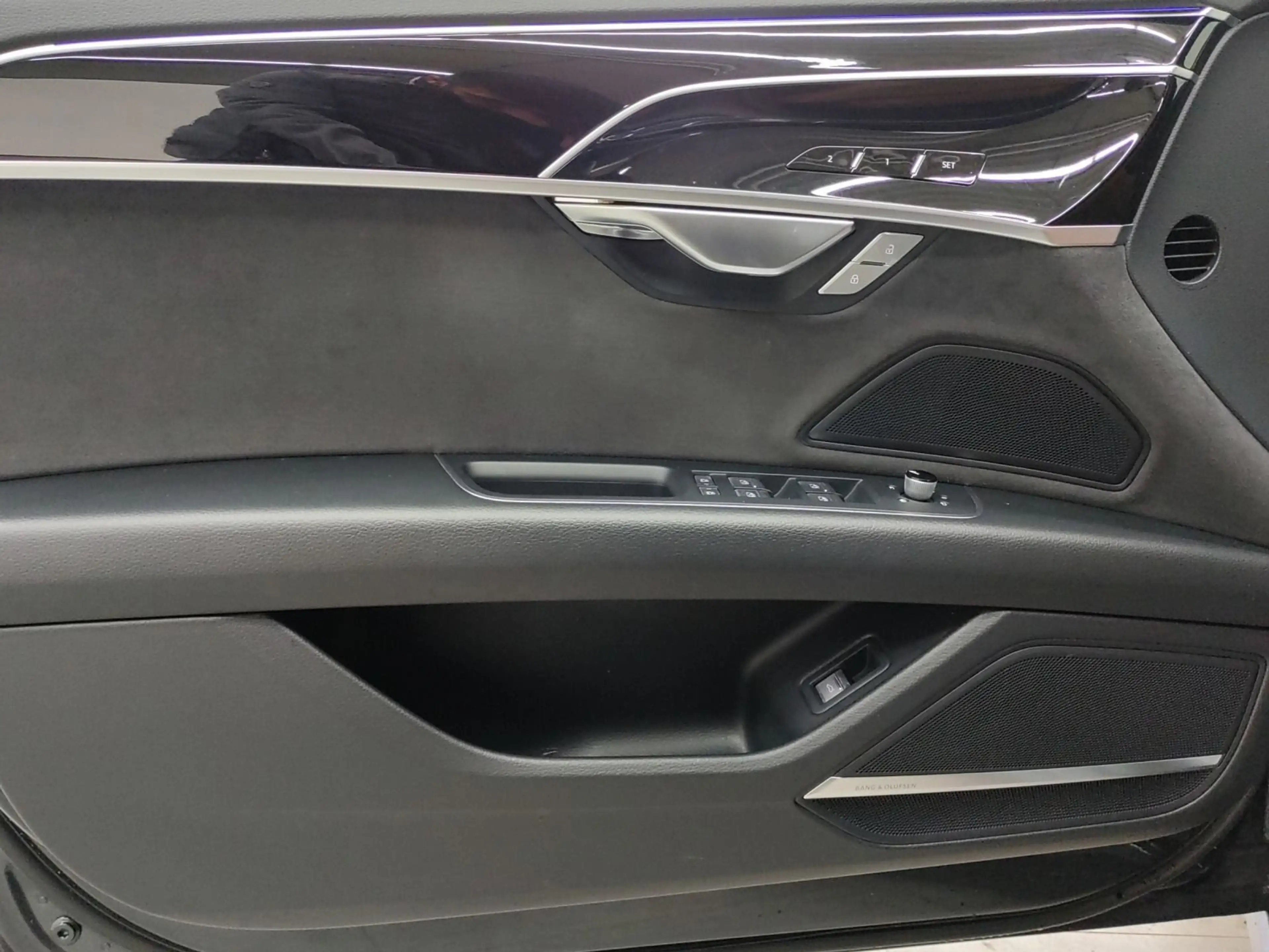 Audi A8 50 TDI Q S LINE PANO LM20 SITZKLIMA — photo 8