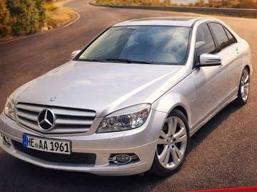 C 320 CDI DPF 7G-TRONIC Avantgarde