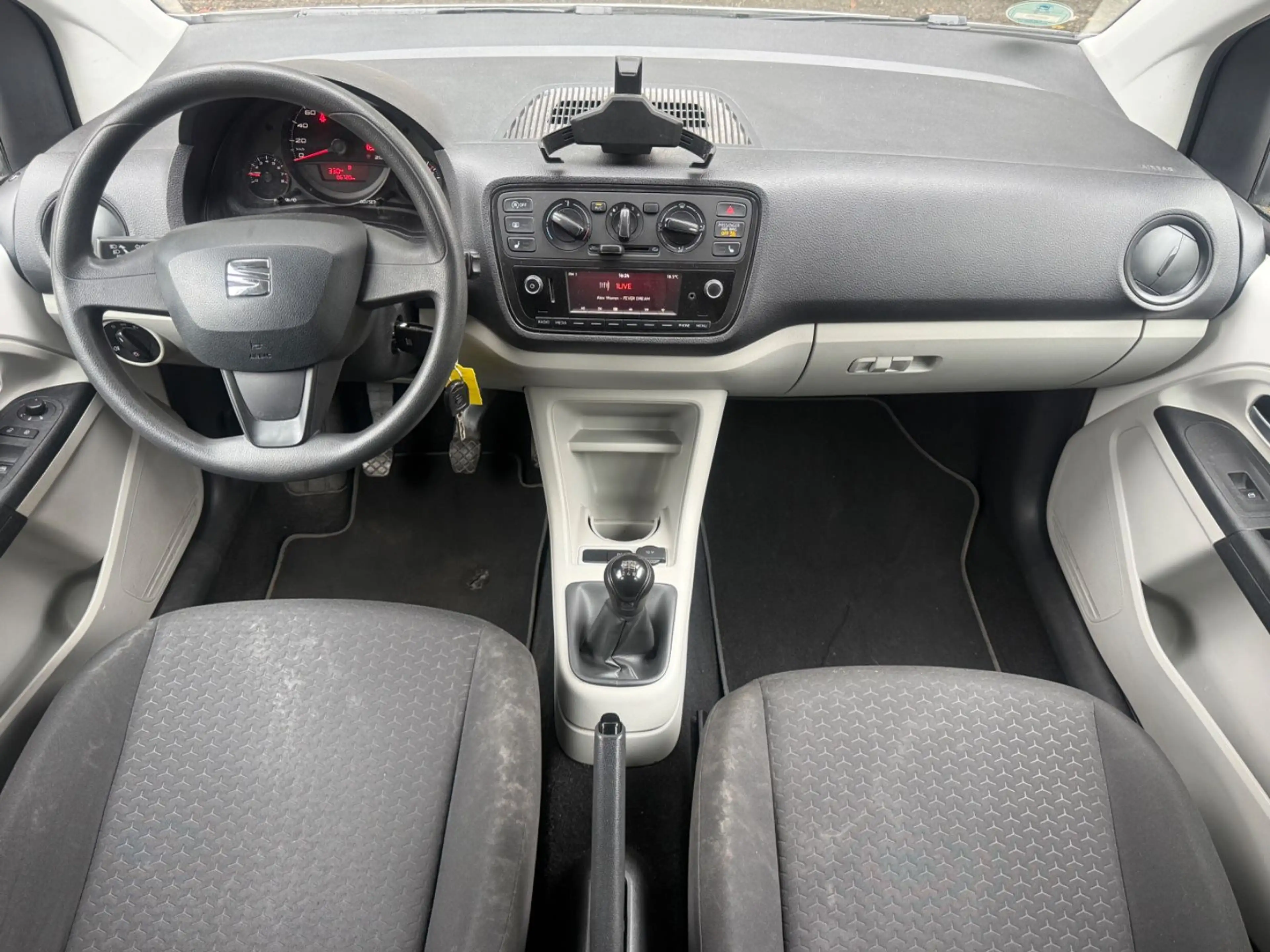 SEAT Mii Style *1.HAND+SITZH+KLIMA+TÜV NEU* — photo 10