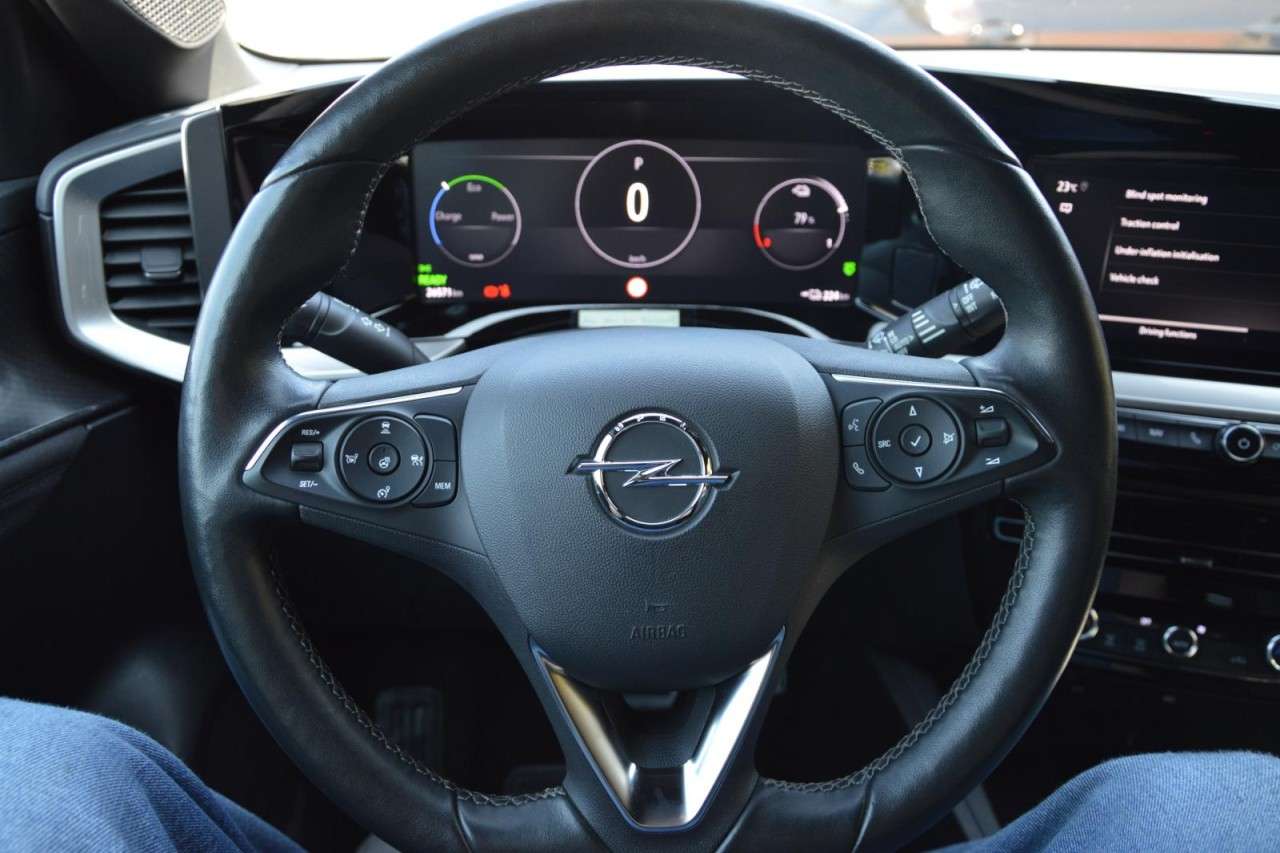Opel Mokka E