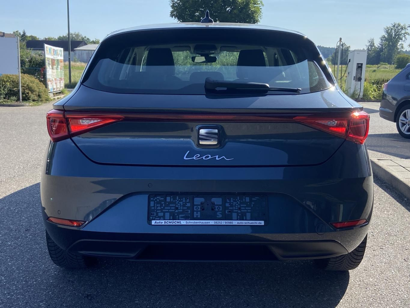 SEAT Leon 1.5 TSI STYLE VIRTUAL-COCKPIT+NAVI-PRO+LED+ — photo 4
