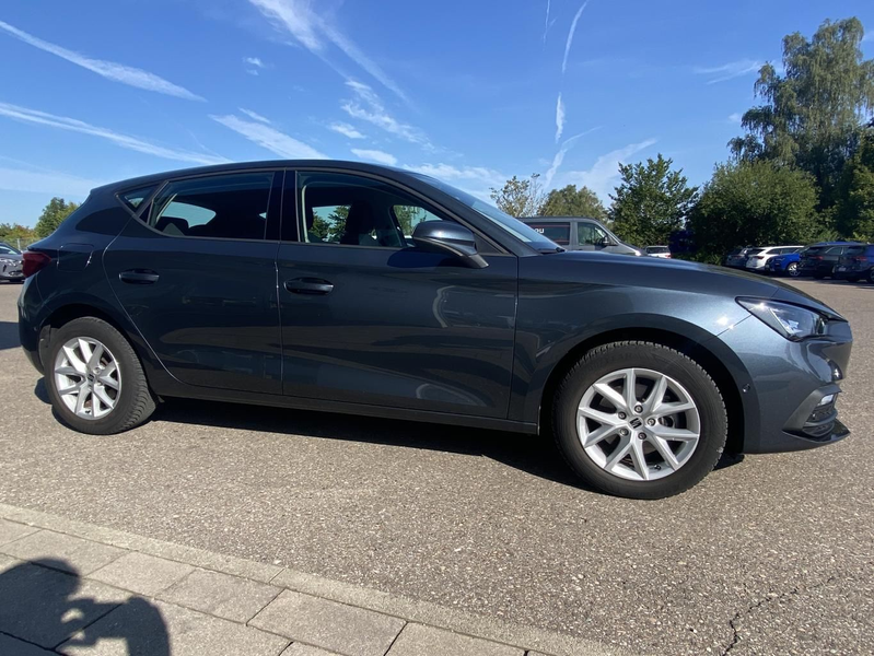 SEAT Leon 1.5 TSI STYLE VIRTUAL-COCKPIT+NAVI-PRO+LED+ — photo 6