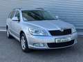 Skoda Octavia Combi Elegance 4X4 AHK** Silber - thumbnail 3