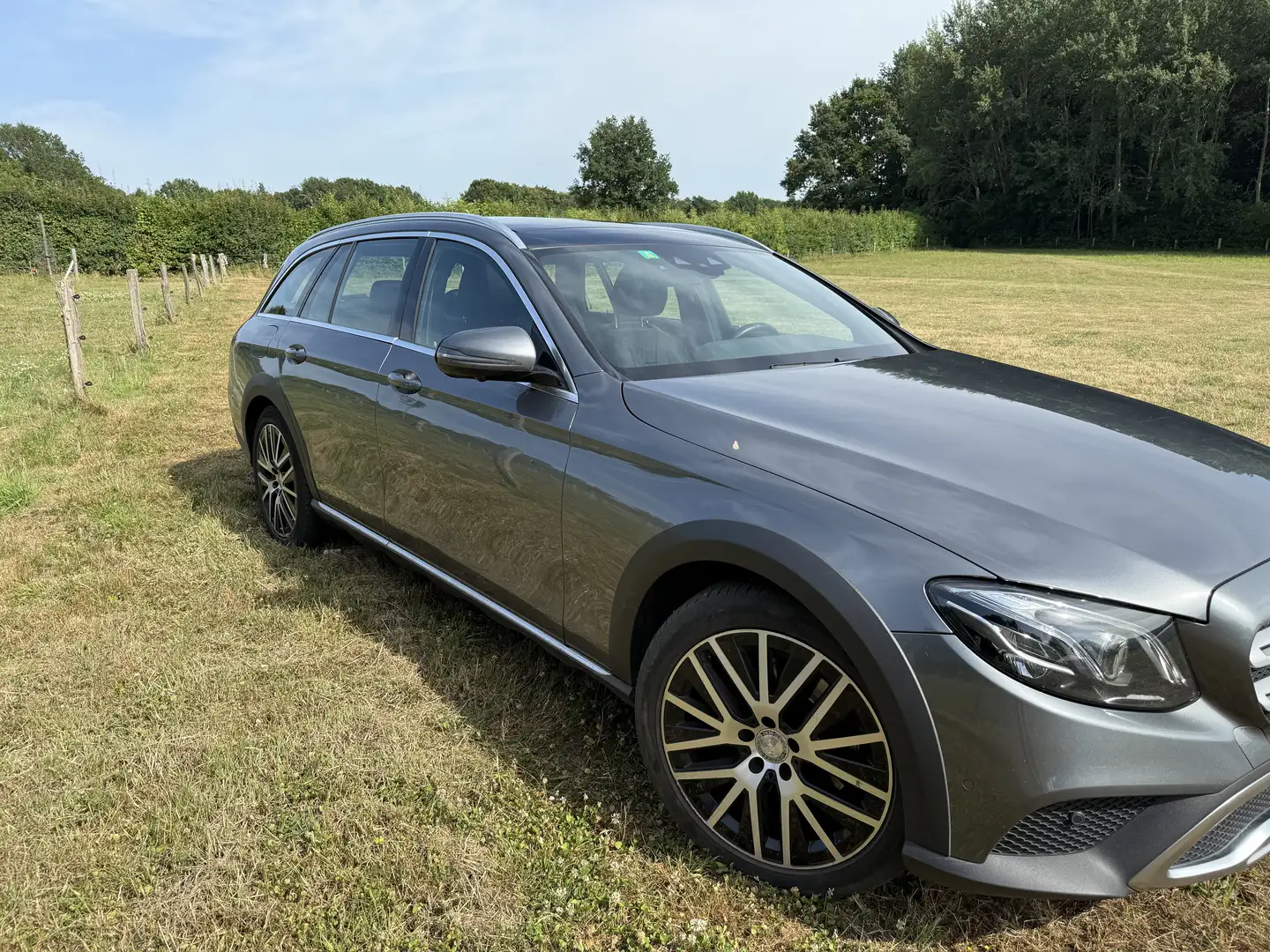 Mercedes-Benz E 220 d 4Matic T All-Terrain 9G-TRONIC Avantgarde - 2