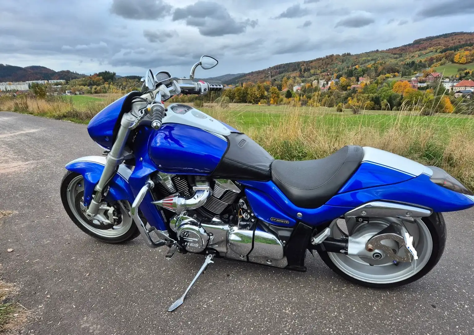 Suzuki VZR 1800 Bleu - 2