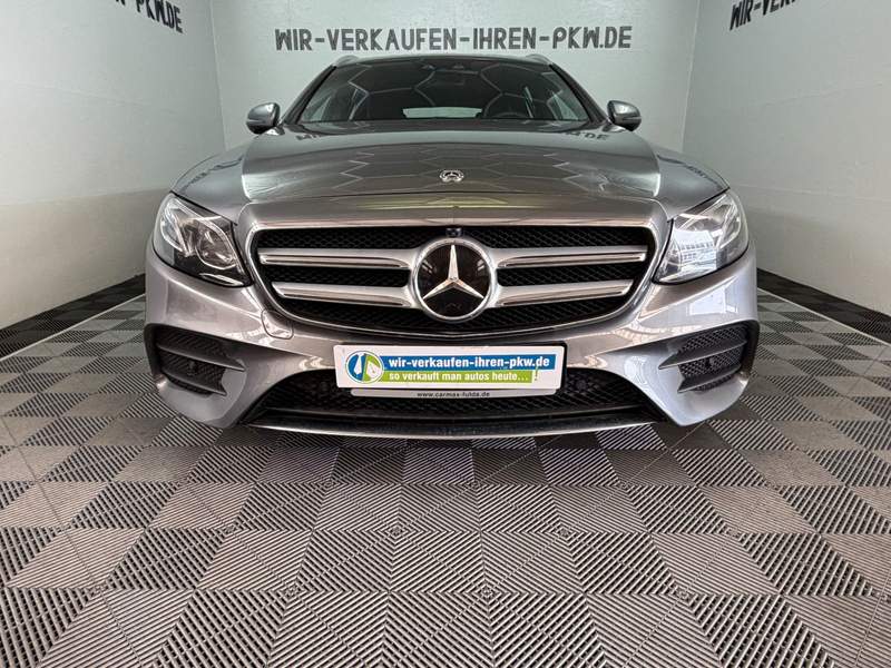 Mercedes-Benz E 350 d E T-Modell AMG Line 360°Wide°TÜV 08-27 — photo 10