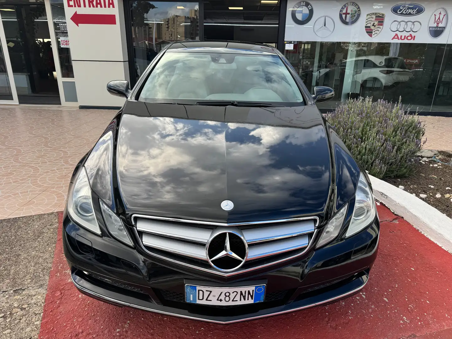 Mercedes-Benz E 350 Classe E - C207 Coupe Coupe cdi be Executive auto Nero - 2