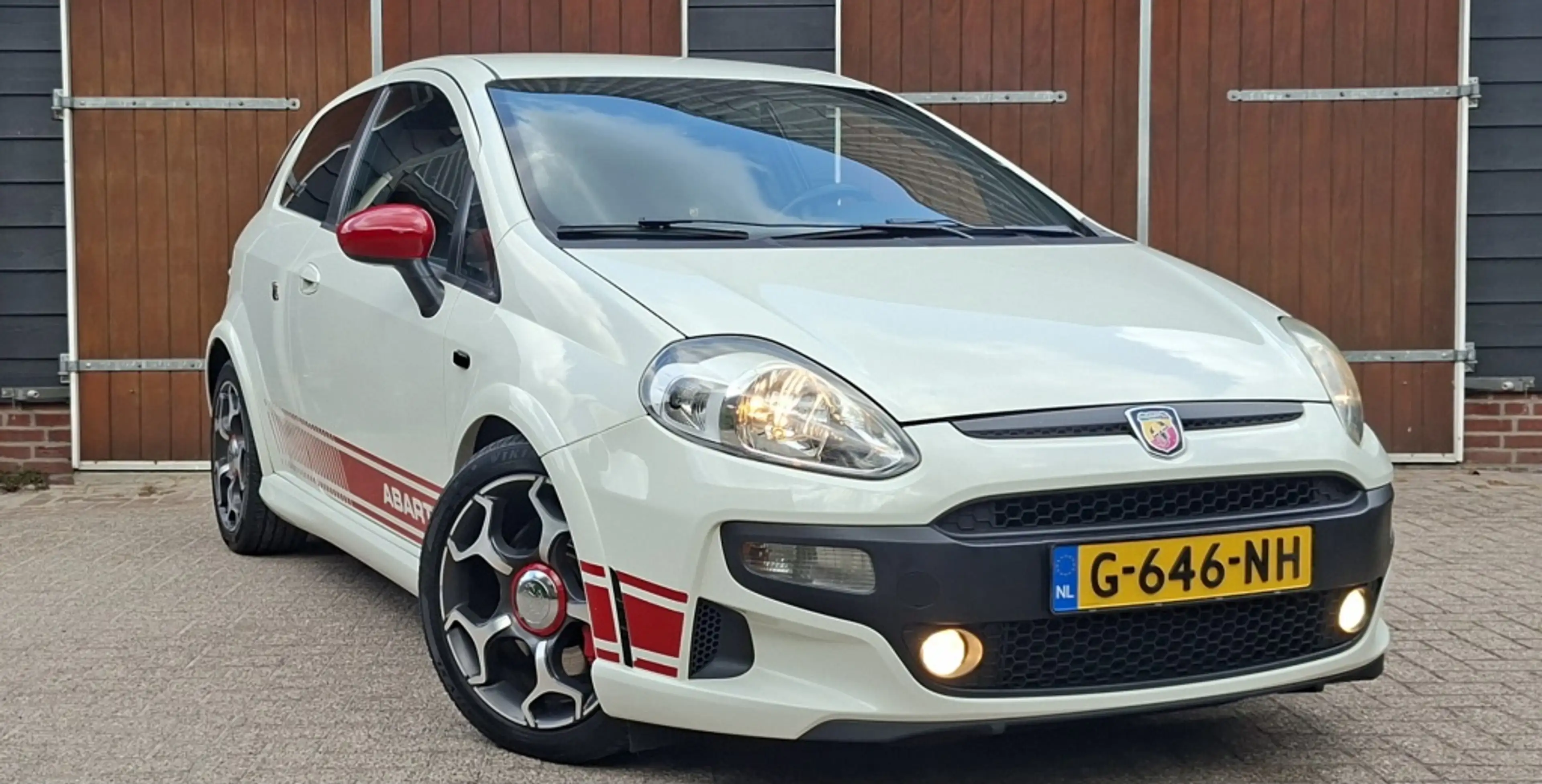 Fiat Punto Evo 1.4-16V | 160 PK! | Stoere auto | Distributie verv