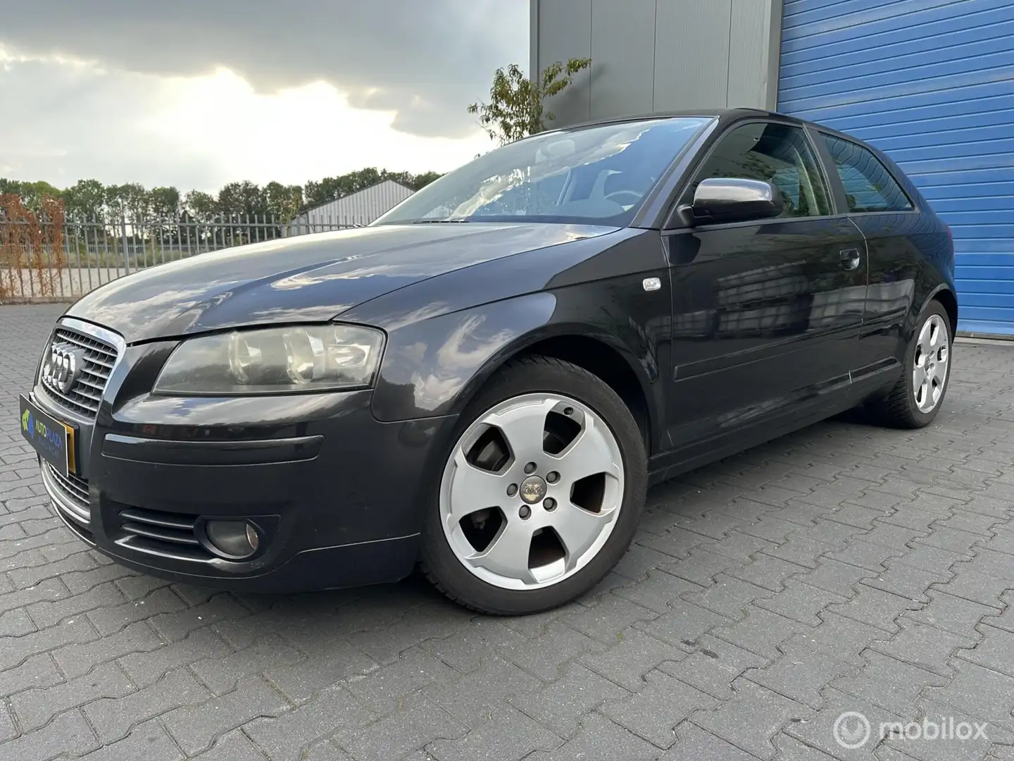 Audi A3 1.6 FSI Ambiente Pro Line / netjes ! Grijs - 1