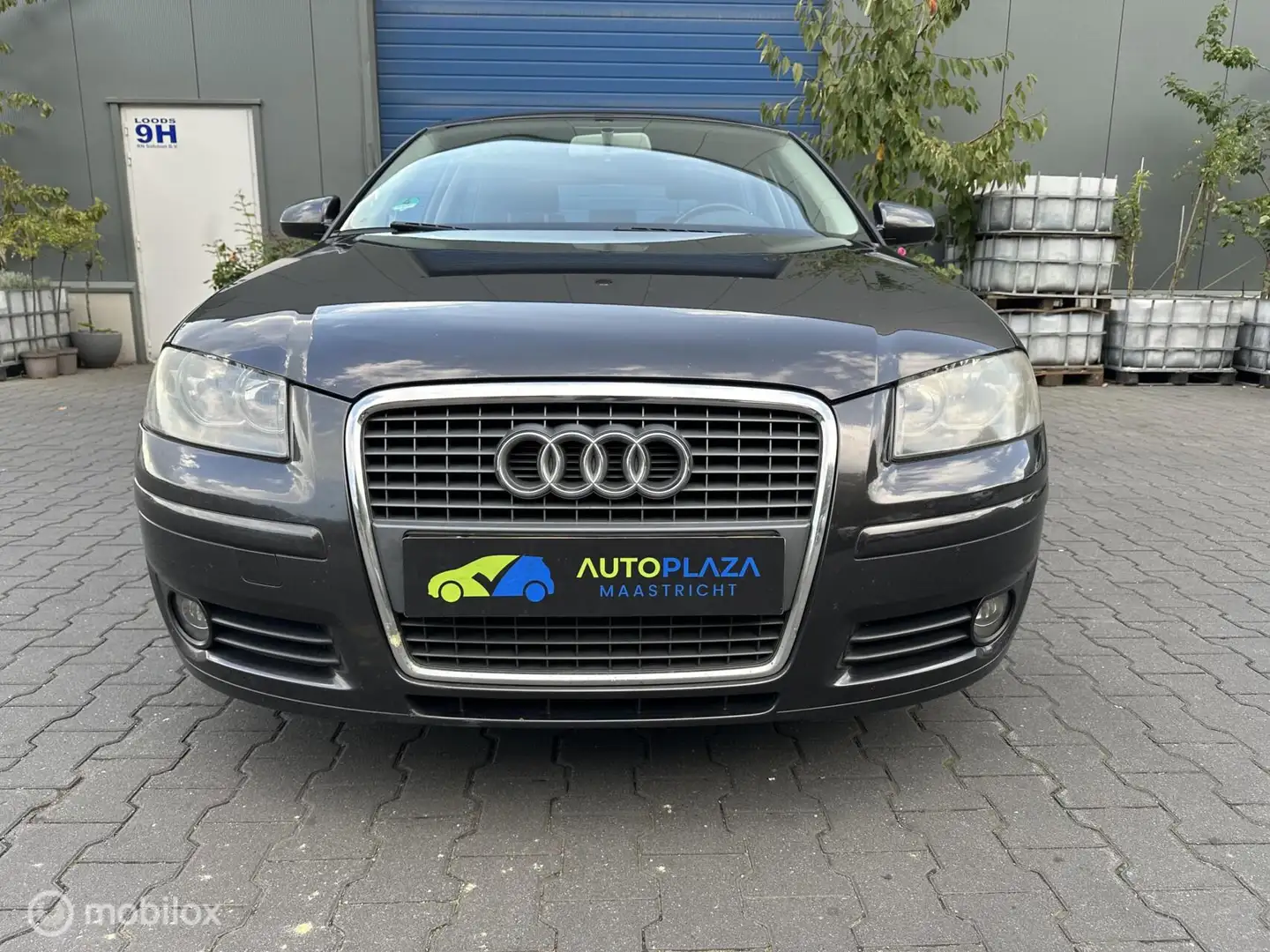 Audi A3 1.6 FSI Ambiente Pro Line / netjes ! Grijs - 2