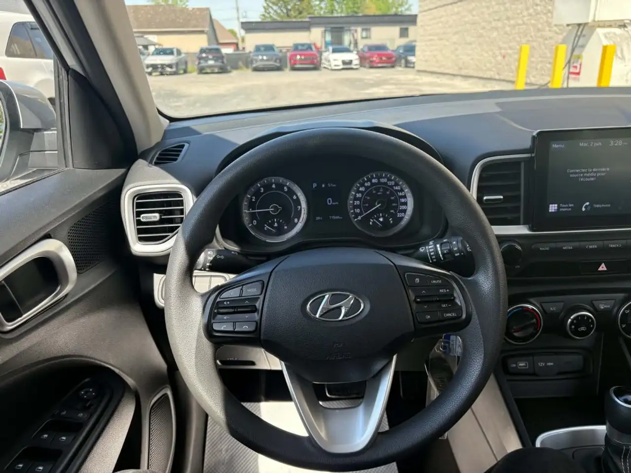 Hyundai Venue снимка Hyundai Venue