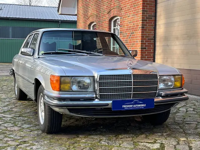 Mercedes-Benz 280 SE W116 Leder Schwarz, nur 126.000 Km