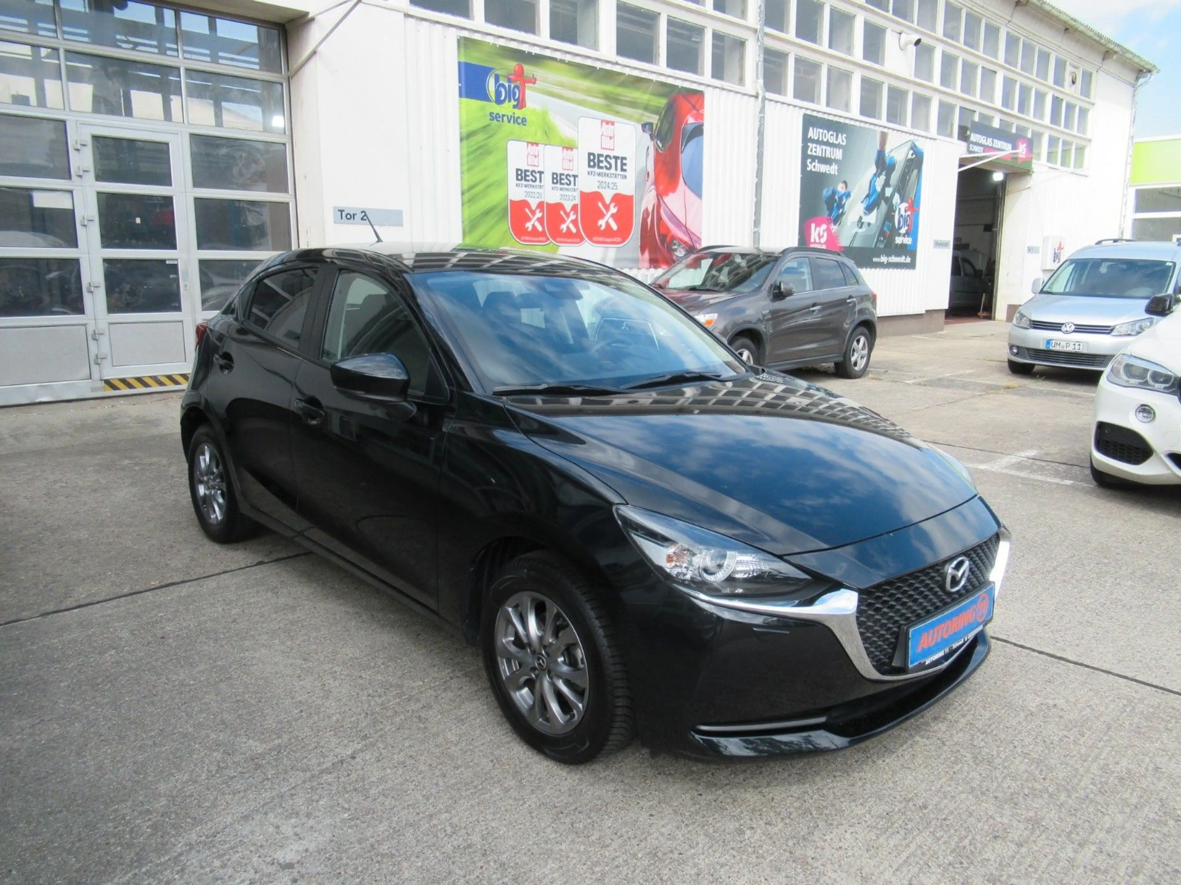 Mazda 2 SKYACTIV Hybrid LED*RÜCKFAHRKAMERA*ALU*12700KM — photo 3