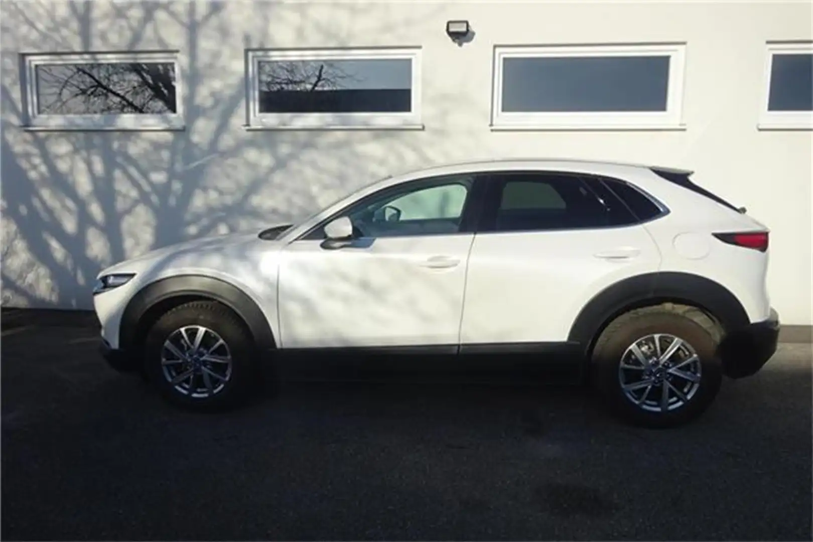 Mazda CX-30 G122 Comfort+/SO/ST Aut. Weiß - 1