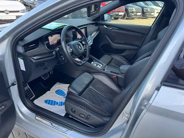 Skoda Octavia view 9