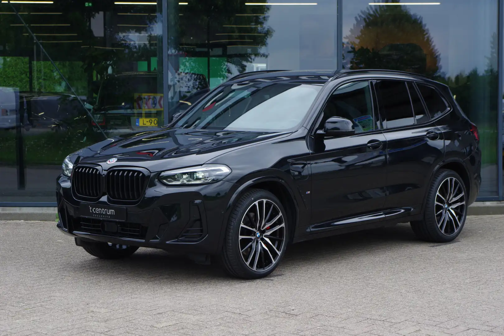 BMW X3 xDrive30e 293 PK High Executive M-sport PHEV, Trek Nero - 1