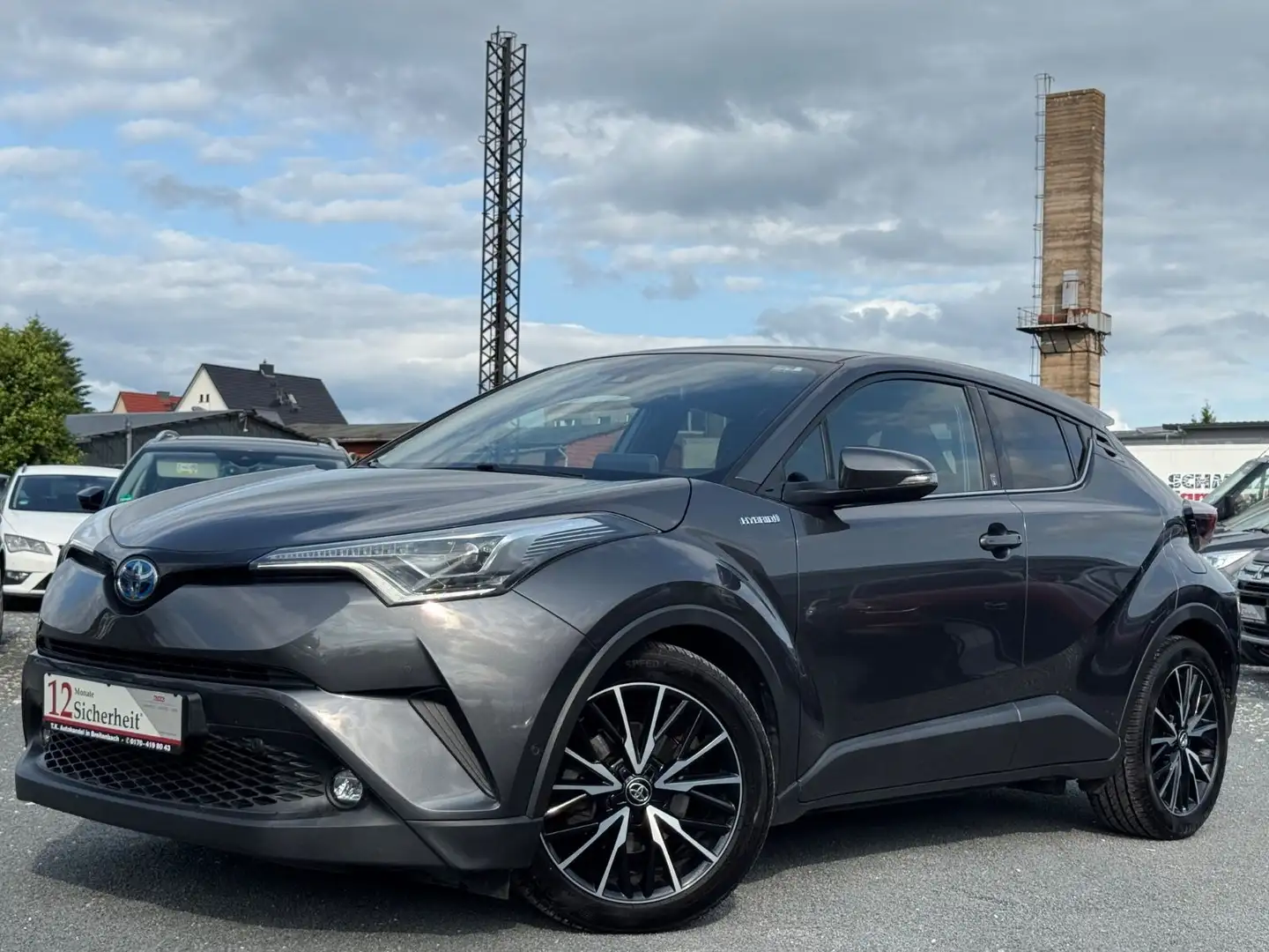Toyota C-HR Hybrid Team D Grau - 1