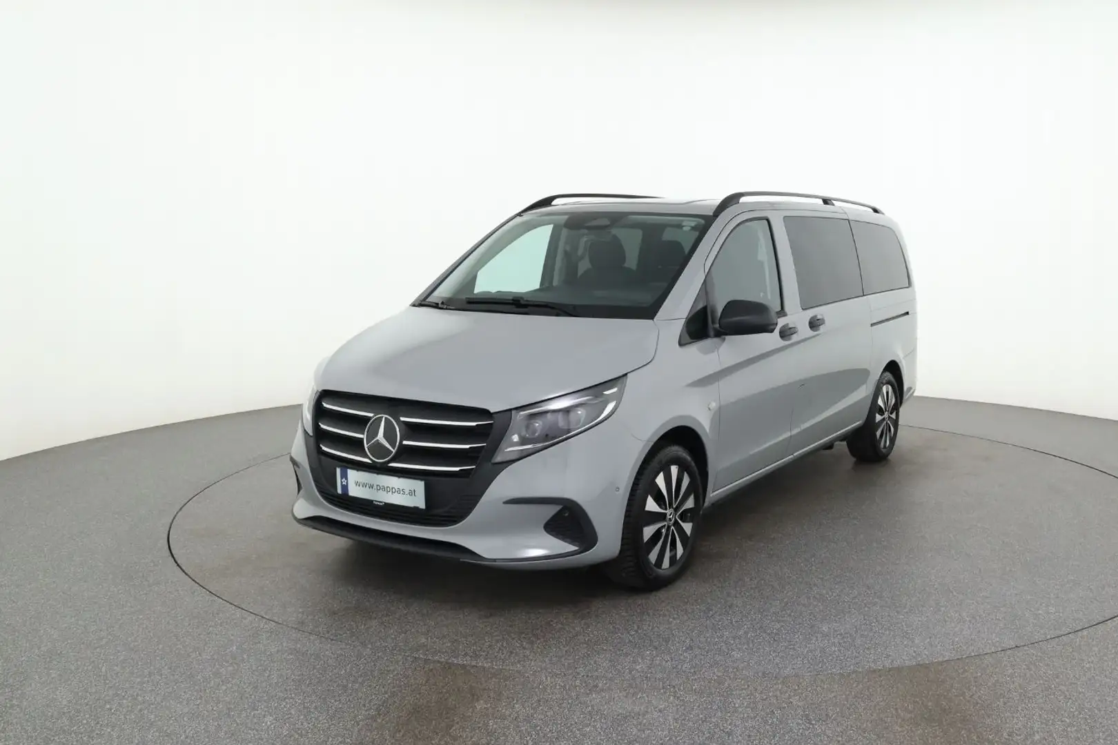 Mercedes-Benz Vito 124 CDI Kombi 4x4 SELECT Lang AHK 2,5t 8-Sitz Grau - 2