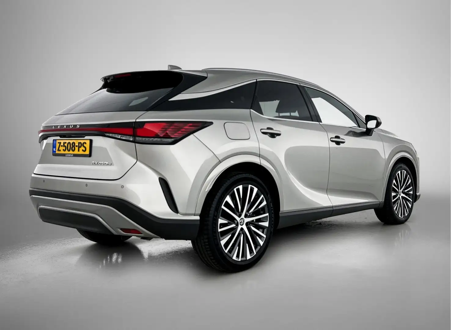 Lexus RX 450h 450h+ Plug-in Hybrid Luxury Line | Carplay | Stoel Grijs - 2