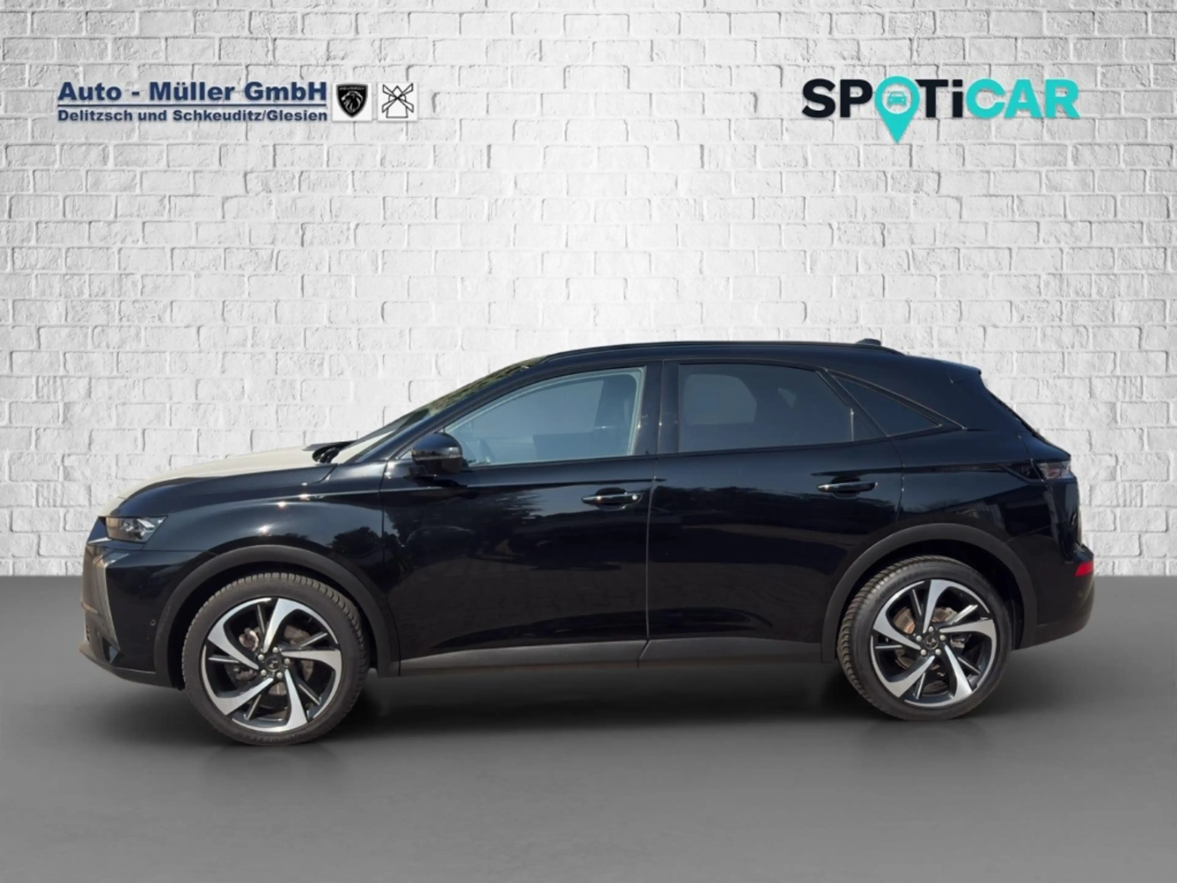DS Automobiles DS 7 BlueHDi 130 EAT8 Opera Vollleder/Night Vision — photo 9