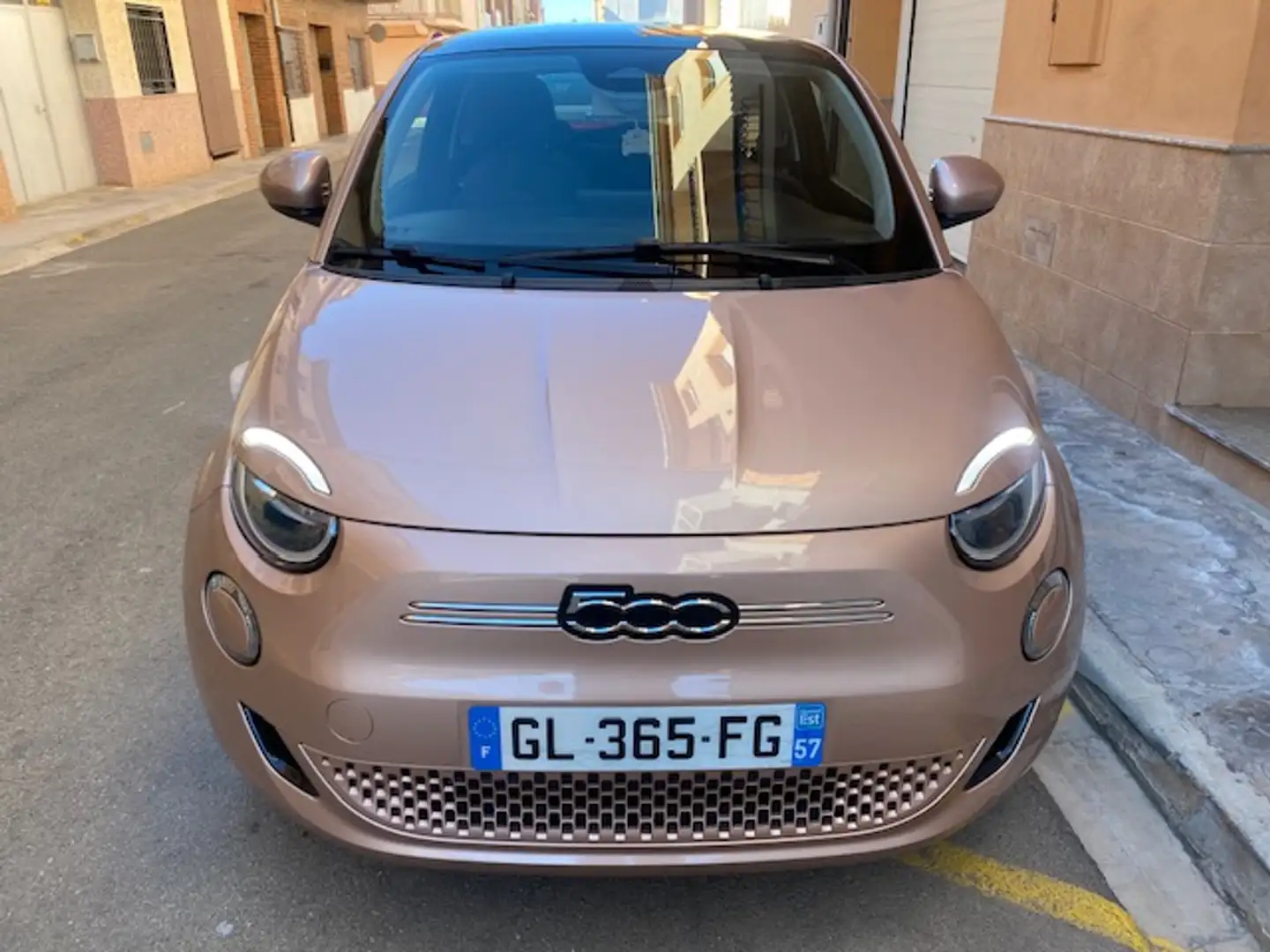 Fiat 500e 87Kw Icon Beige - 2