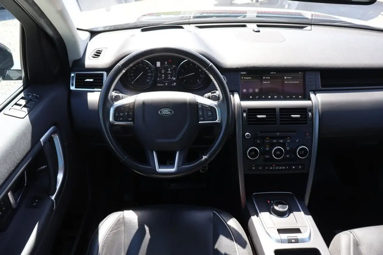 Land Rover Discovery Sport снимка Land Rover Discovery Sport