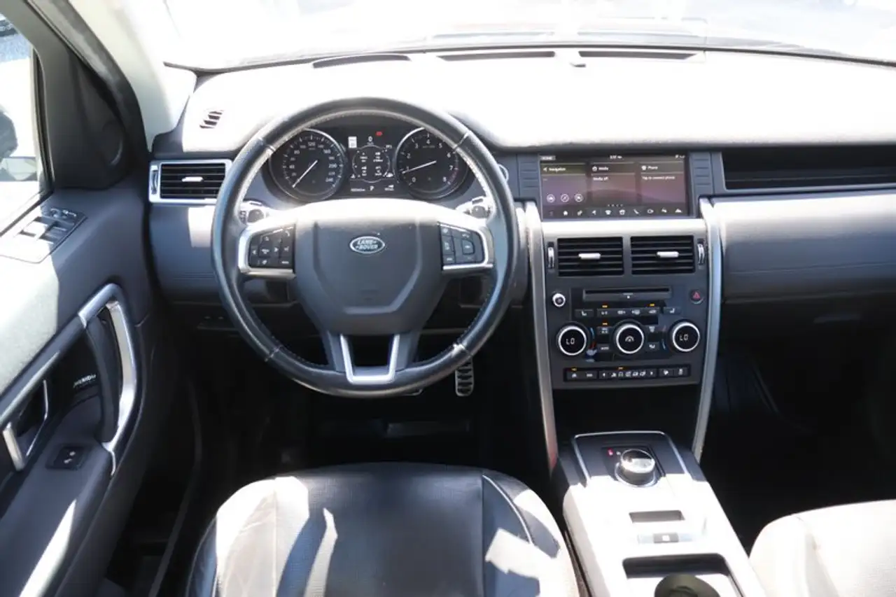 Land Rover Discovery Sport снимка Land Rover Discovery Sport