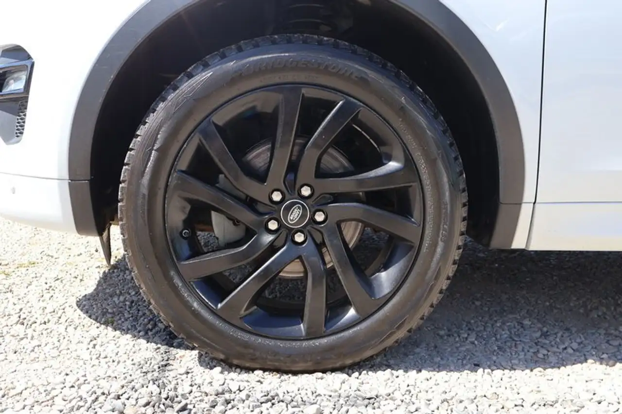 Land Rover Discovery Sport снимка Land Rover Discovery Sport