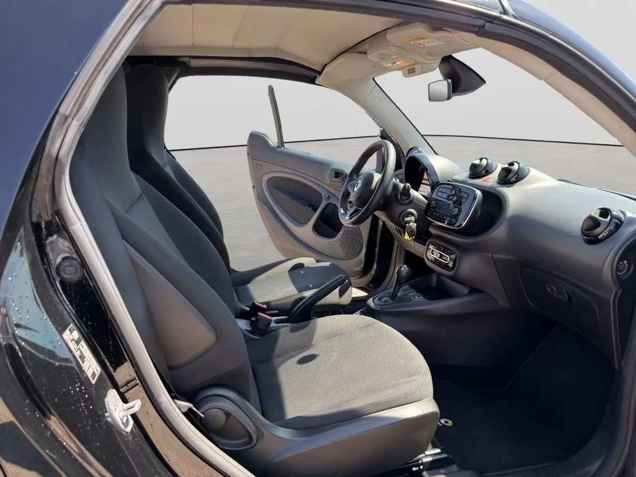 smart forTwo 2021 — фото 10