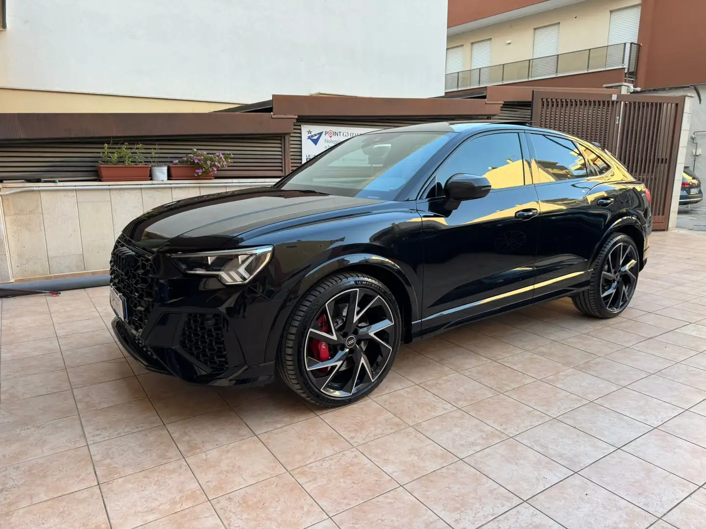 Audi RS Q3 Sportback 2.5 quattro s-tronic TETTO FULL Nero - 2