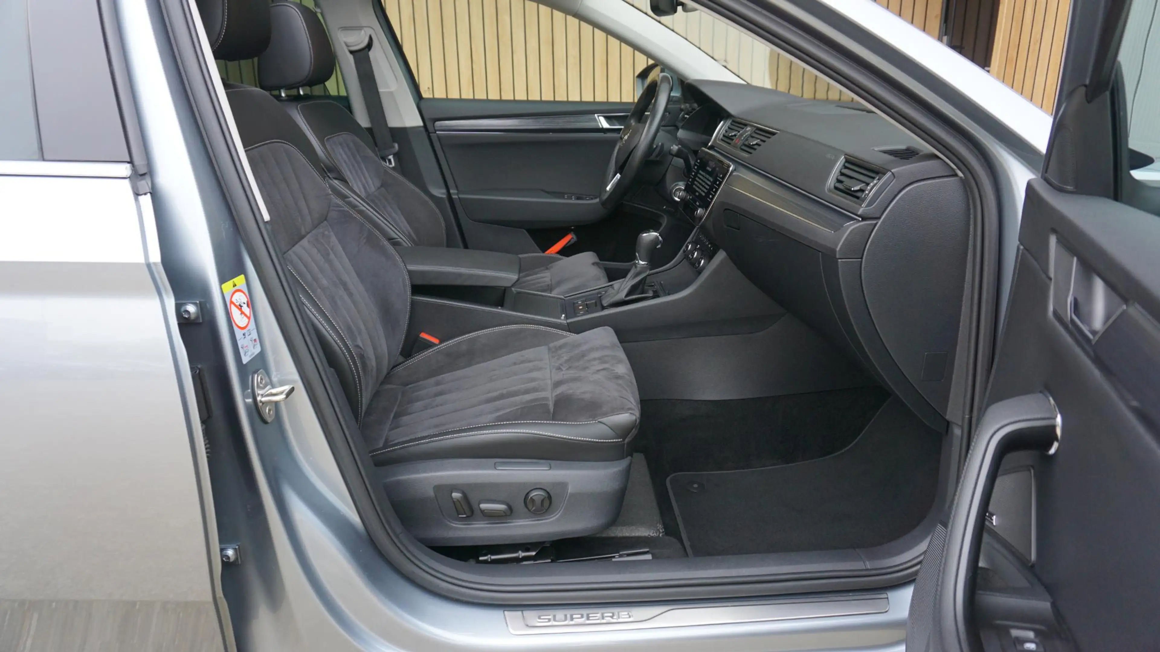 Skoda Superb Combi 1.4 TSI 218pk iV Business Edition Pano.Dak 3 — photo 10